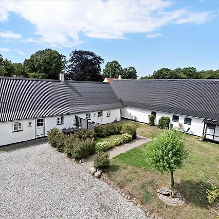 N158-karrebaeksminde-kirkebakken-40-a * Karrebæksminde